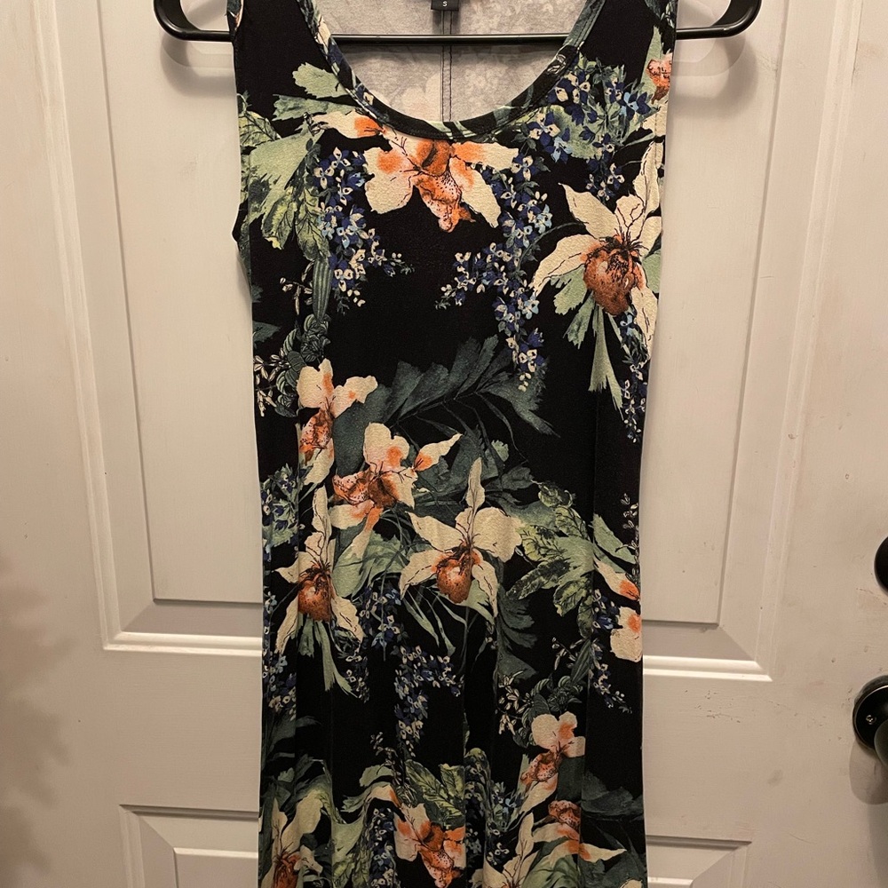 Karen Kane Black Floral A-line Dress, size Small